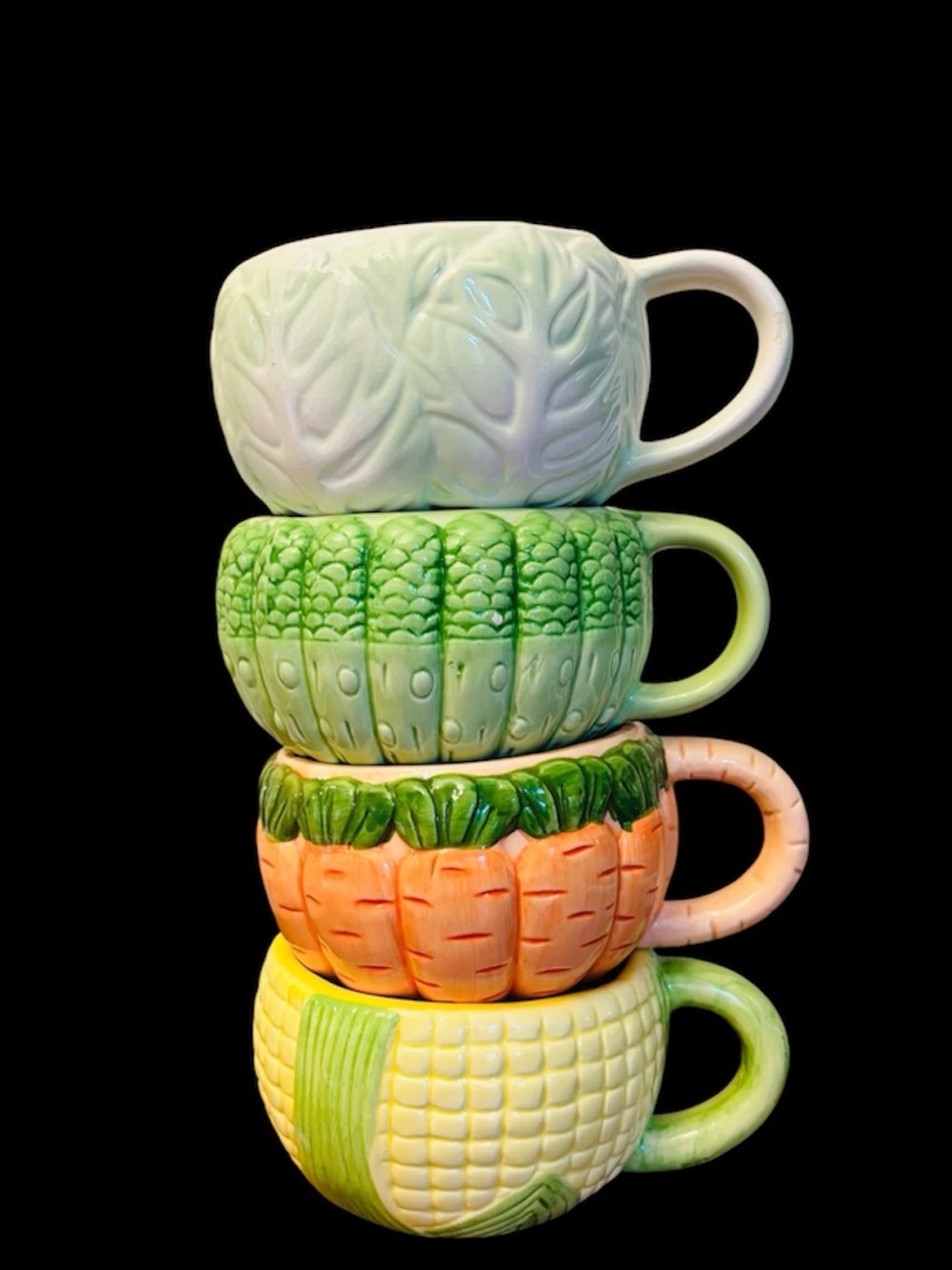 Vintage Ceramic Vegetable Soup
Mugs 4 Count 6.25"X 3.75"